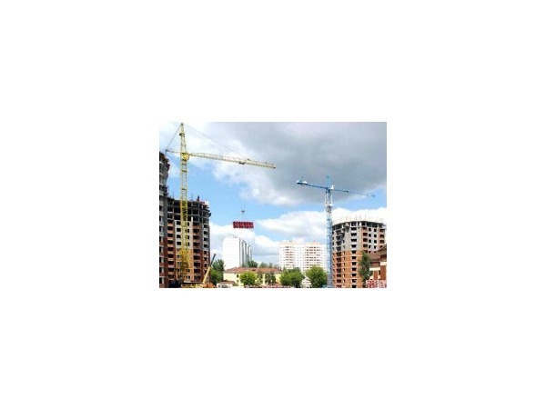 Недвижимость из сумрака не выходит