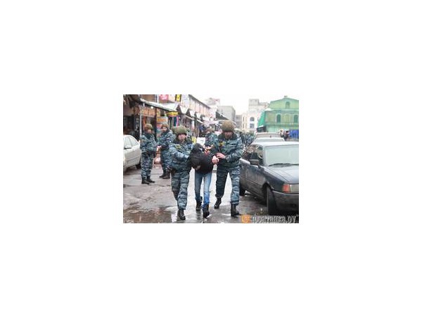 Причиной рейда в Апраксином дворе стал «Петербургский джамаат»