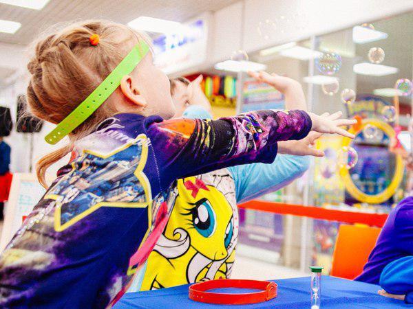 Детские клубы выручат родителей в выходные дни