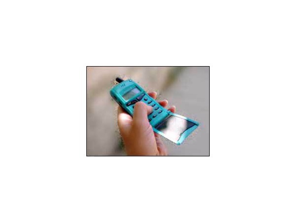 МТС И "МЕГАФОН" ДОГОВОРИЛИСЬ ОБ ОБМЕНЕ SMS
