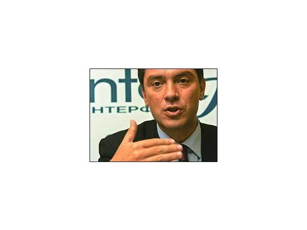 ОБЪЕДИНИВШИЕСЯ «ПРАВЫЕ» И КОНКУРИРУЮЩИЕ «ЛЕВЫЕ»