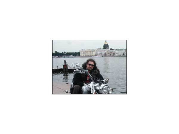 ХИРУРГ: "ЗАПАДНОЙ ЗАРАЗЫ С РОГАМИ НЕ ДОПУЩУ"
