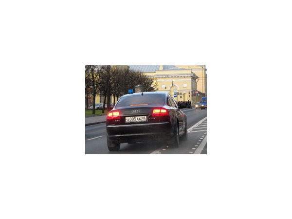 Автомобиль, закрепленный за вице-губернатором Сергеевым, попал в аварию