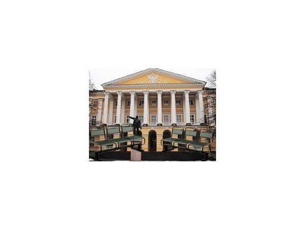 Смольный покажет и в Интернете