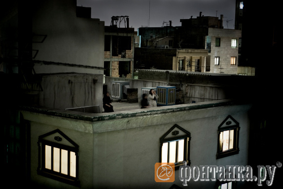 Пьетро Мастурцо (Италия). Гран-при World Press Photo: Женщины-диссидентки на крыше в Тегеране