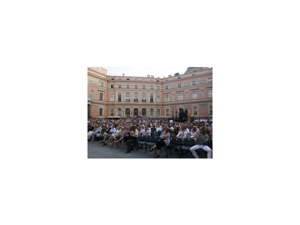 World Sinfonia в Михайловском замке: Меоломания