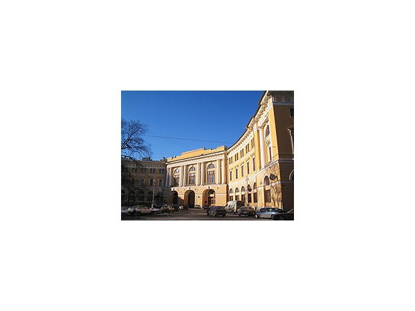 Главным архитекторам Петербурга хотят отремонтировать кабинеты за 14 млн