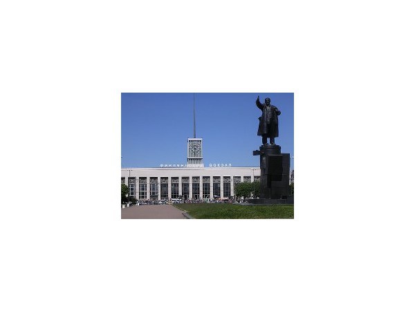 Машины пустят под броневик Ленина