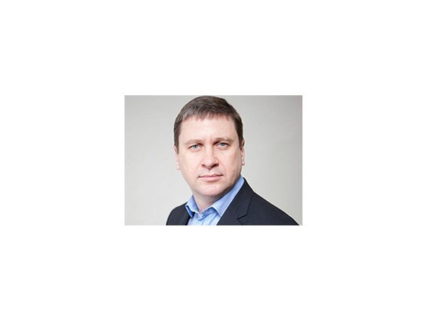 Желудков возвращается, чтобы контролировать Смольный