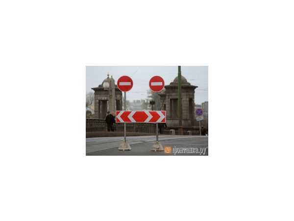 Старо-Калинкин мост остановит юго-запад Петербурга