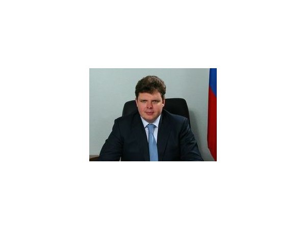 Марченко в очереди за мандатом Серова