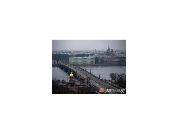 Синоптики: В выходные в Петербурге похолодает и пойдет снег
