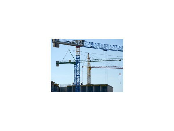 При падении строительной люльки в районе «Москва-Сити» погиб человек