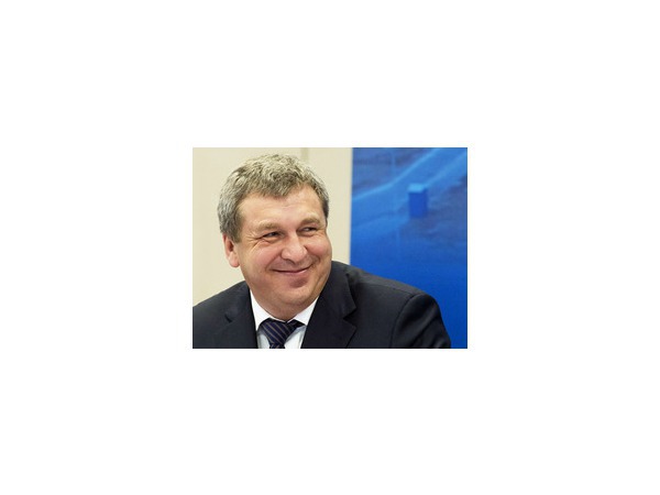Полтавченко расчистил Смольный под Слюняева