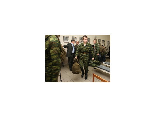 Призывники штурмуют военкоматы!