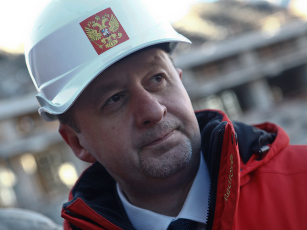 Албин переселил глав комитетов на «Зенит-арену»