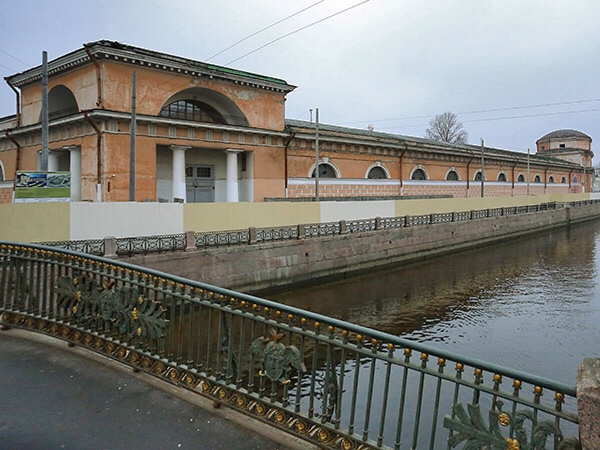 Сегмент Зингаревича вместо Конюшенного ведомства