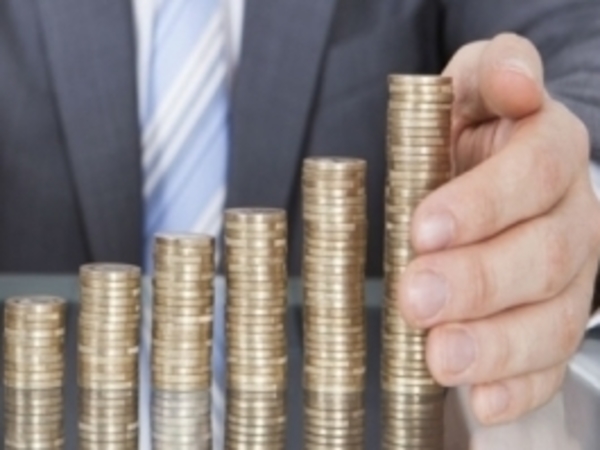 Как областные депутаты подорожали на 62%