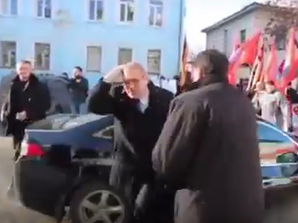 Касьянова закидали яйцами во Владимире