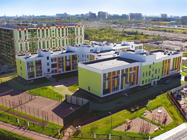 Минстрой назвал образцовым проект строительства школы в ЖК «Вена»