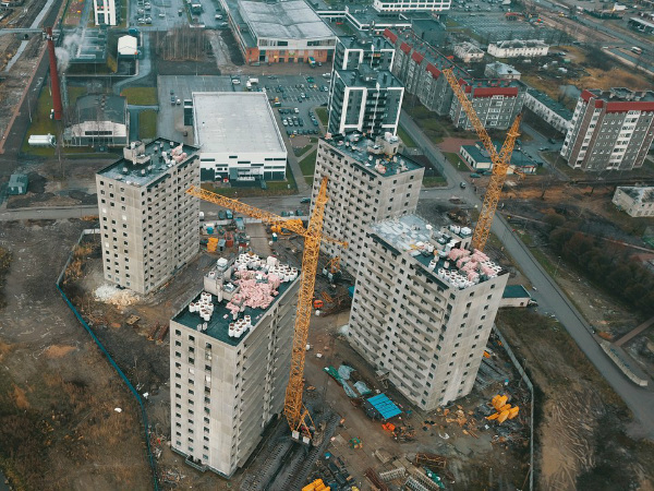 УК “Новоселье”: в квартале “Дельта” прокладывают внутренние сети