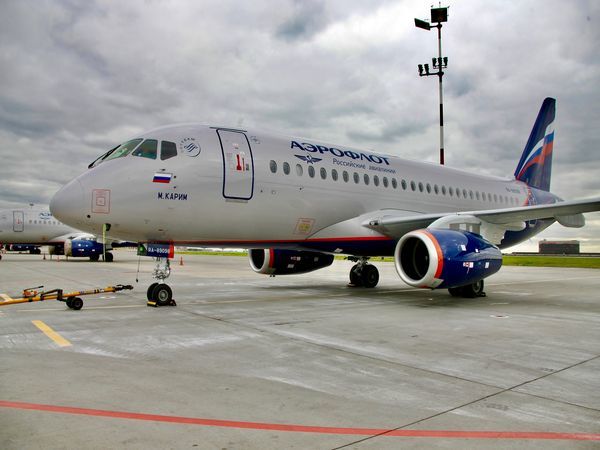 Аэрофлот провел конкурс для будущих пилотов воздушных судов Sukhoi Superjet 100