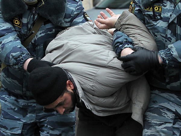 Как в Петербурге искали армию единобожия, а нашли гранату