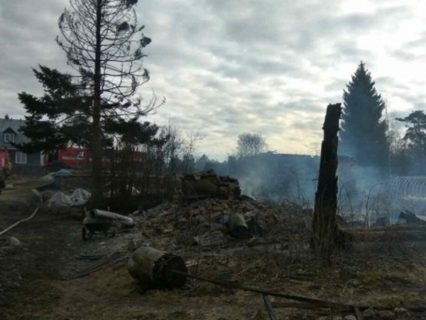 Больше в деревне никто не живет