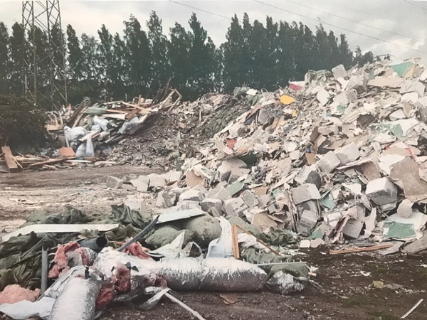 В Парголово обнаружена свалка на 12 тысяч кубометров мусора