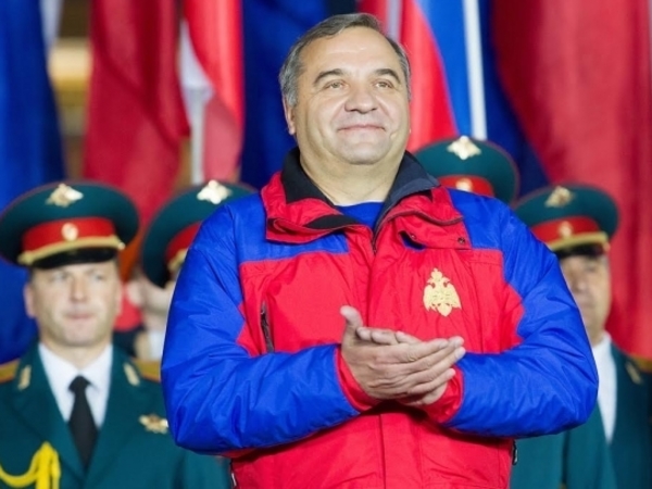 В МЧС все Пучков