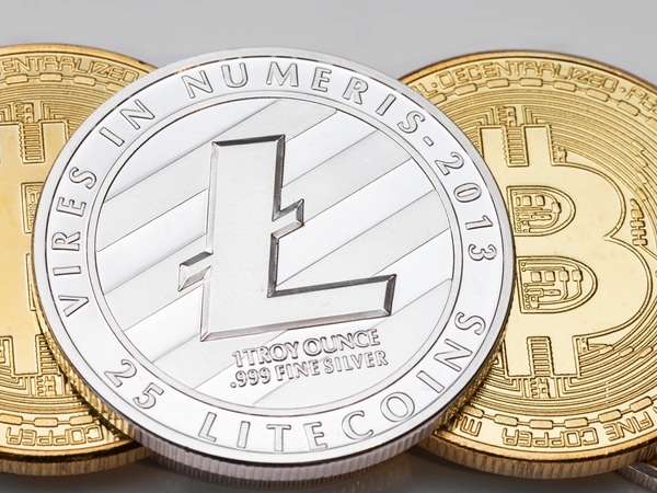 Биткоин по осени легализуют