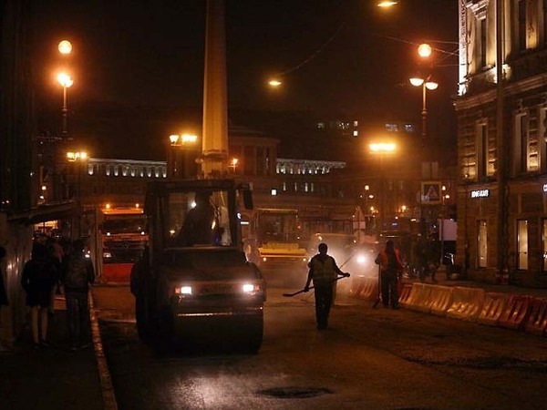 ГИБДД и петербургским дорожникам удалось справиться с пробкой в центре