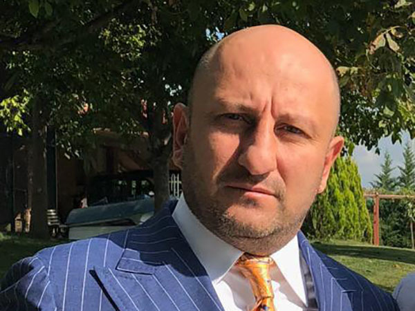 «СажайÑе, но денег не дам». ФÑÑкÑовик ÐÑ
медов ÑаÑÑказал, поÑÐµÐ¼Ñ Ð½Ðµ боиÑÑÑ Ð²ÐµÑнÑÑÑÑÑ Ð² РоÑÑиÑ