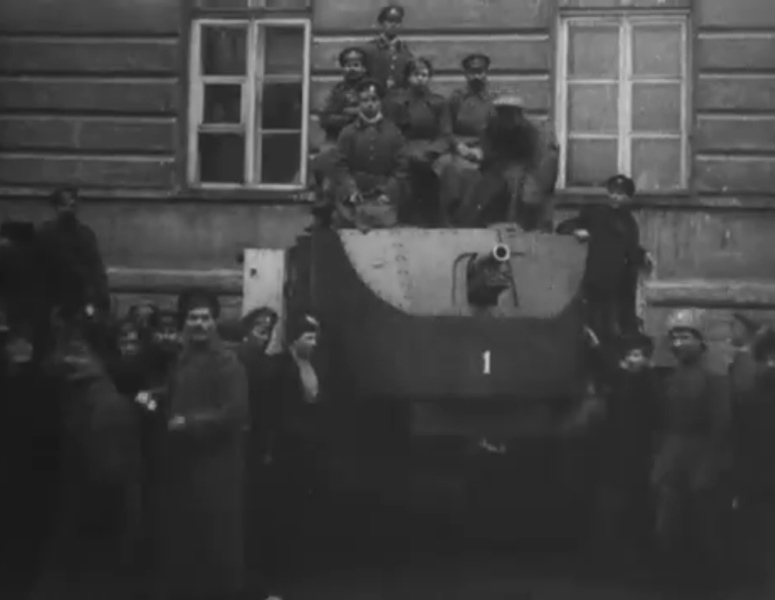 кадр из фильма Дзиги Вертова «Годовщина Революции»
