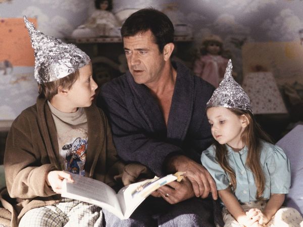 ВЦИОМ и тебя, и меня не вылечит. Верить ли в то, что 84% россиян счастливы