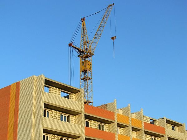 Застройщики ищут инструменты выживания в переходный для рынка период