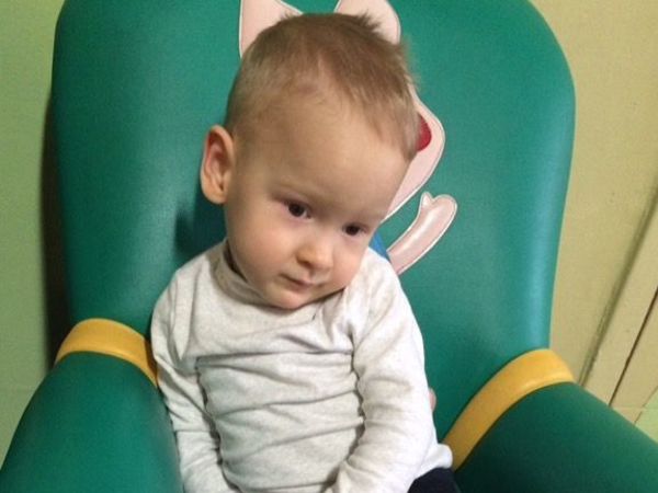 Помогите подарить Артёму надежду