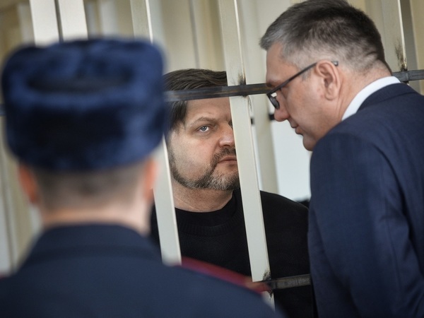 14 губернаторов: от сумы до тюрьмы
