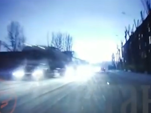 Вспышка на петербургской ТЭЦ попала на видео