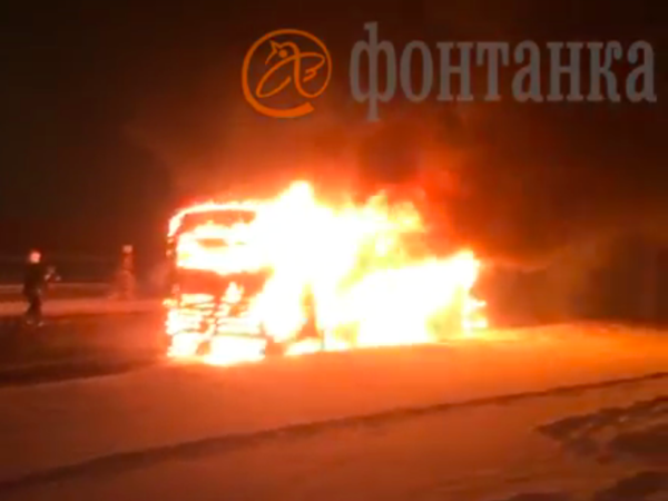 В Купчино сгорел пассажирский автобус