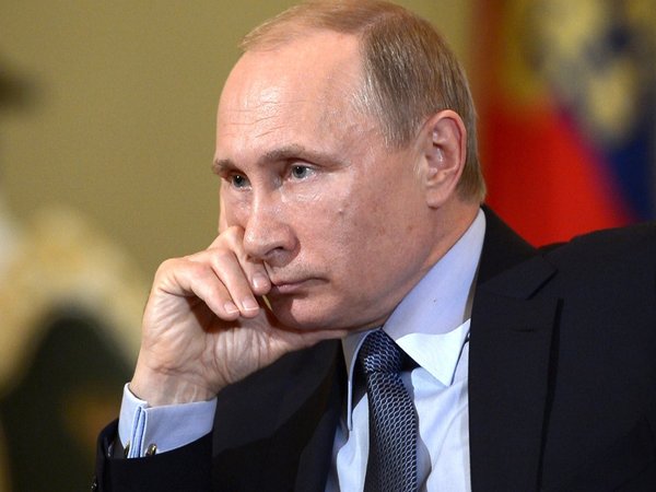 Анекдот для Путина: "А давайте изнасилуем тракториста!"
