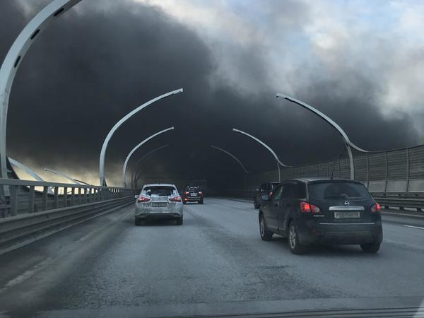 ЗСД заволокло черным дымом