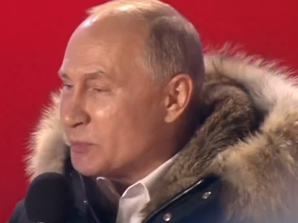 Владимир Путин спросил Манежную про обреченность