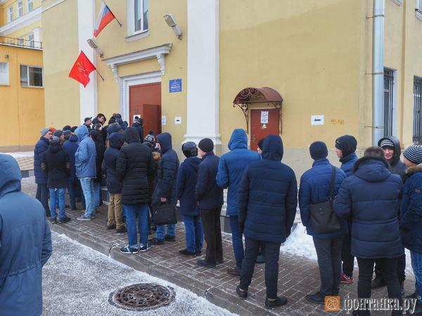 Как Петербург поставил рекорд, голосуя за президента