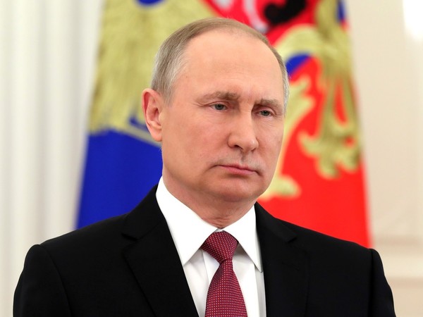 Путин поблагодарил россиян за беспрецедентность и пообещал рывок