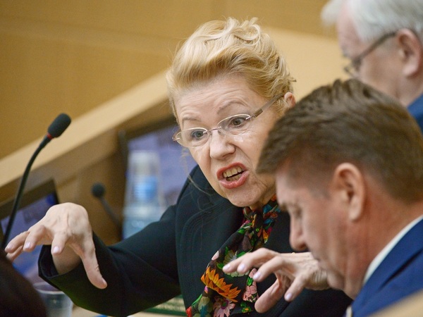 Мизулина и «удар в спину» Путина