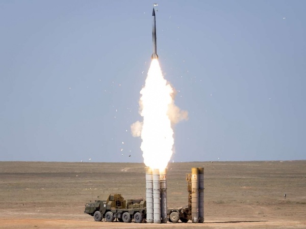 Почему Россия пообещала С-300 Сирии, а напрягся Израиль