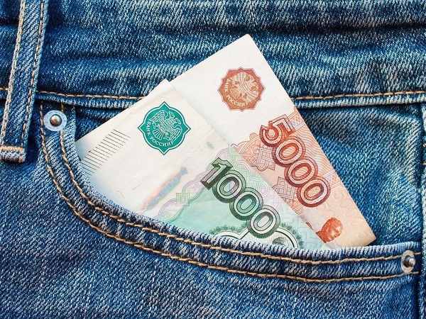 Сколько денег нужно для счастья в России: граждане закатывают губу