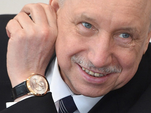 Полпред Беглов снова отрастил усы