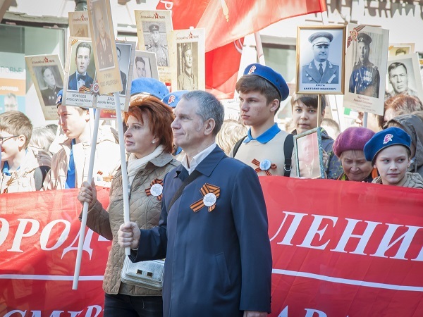Сохраняя память о героях